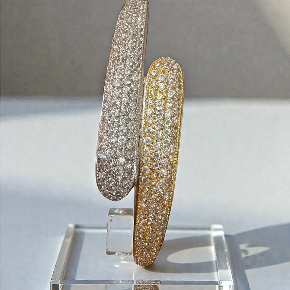 PAVÉ DOME CRYSTAL GOLD TWO-TONE BANGLE BRACELET. NWOT. - Picture 11 of 14